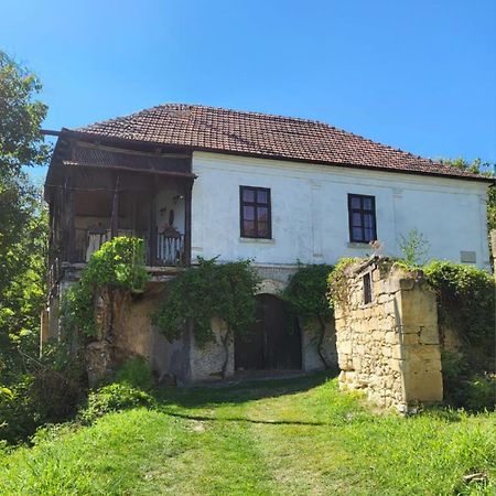 Ferienwohnung Country House Pivnica Milic Rogljevo Exterior foto